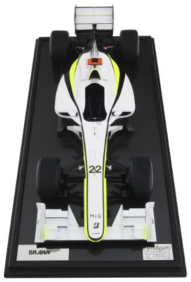 Brawn GP BGP001 1:8 Model Car