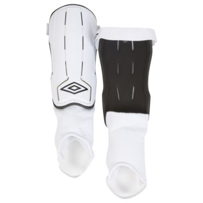 Umbro Speciali Trophy Shin Guard