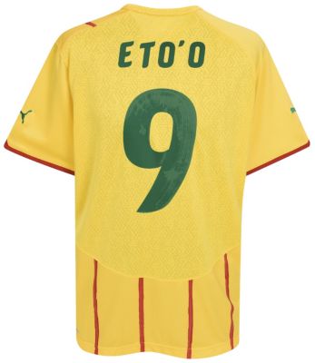 Cameroon away shirt 2009 - 2011 - "Eto'o 9" printed