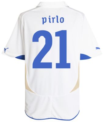 Replica Italy away shirt 2010 - 2011 - "Pirlo 21" printed