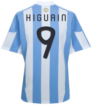 Argentina Home Shirt 2009 - 2010 - "Higuain 9" printed