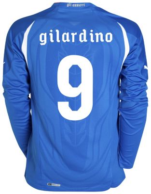 Replica Italy home shirt 2010 - 2011 - "Gilardino 9" printed long sleeved