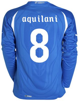 Replica Italy home shirt 2010 - 2011 - "Aquilani 8" printed long sleeved