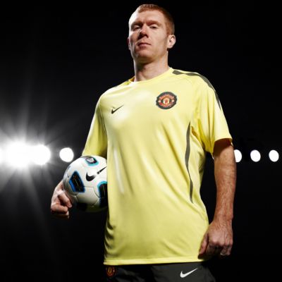 Manchester United Cut and Sew Training Top - Zitron/Dark Shadow - Kids